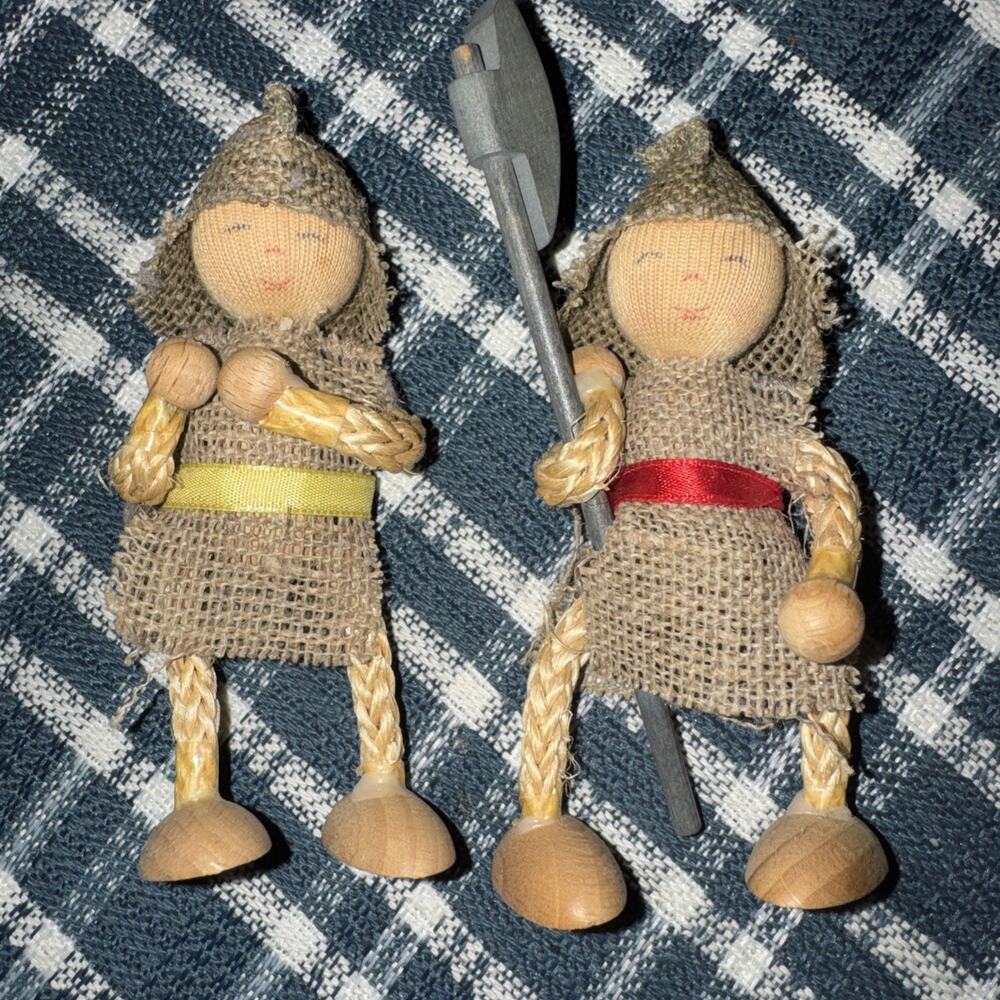 Set Of 2 Mid-Century Figurines Burlap And Wood